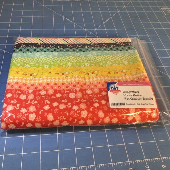 Moda Delightfully Yours by Sherri-Chelsi Other - Moda Fat Quarter pack of 12 - features Delightfully Yours by Sherri & Chelsi